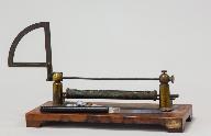 Instrument de mesure de la température : pyromètre à levier