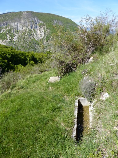 Fontaine-abreuvoir de Fontenelle