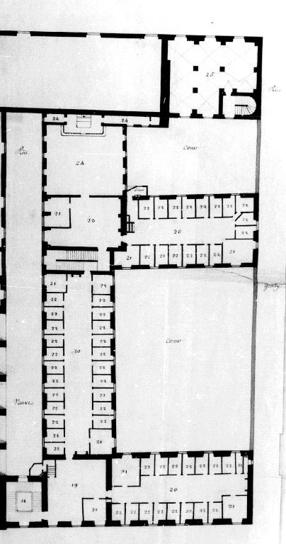 Pensionnat du collège de la Trinité, actuellement collège Ampère et centre de formation dit GRETA Ampère