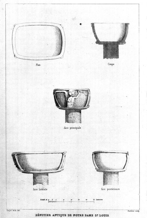 Fonts baptismaux, actuellement bénitier