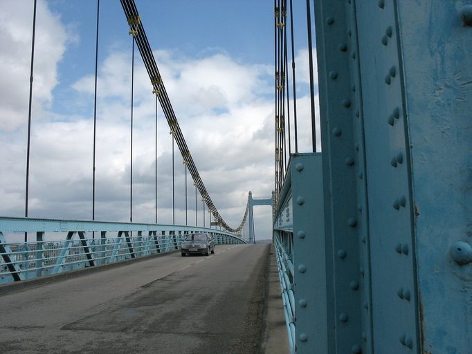 Pont routier de Sablons, ou pont routier de Serrières