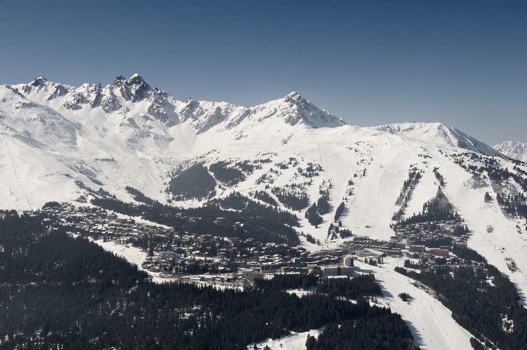 Station de sports d'hiver dite Courchevel 1850