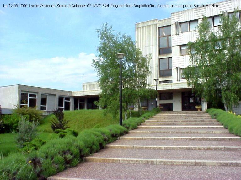 Lycée agricole et collège agricole féminin, actuellement lycée agricole Olivier-de-Serres