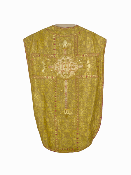 ornement doré : chasuble