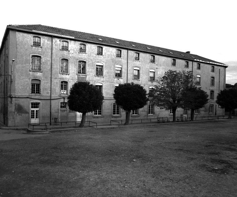 Collège de jésuites de Billom, puis école secondaire, petit séminaire, collège communal (?), école militaire (désaffecté)