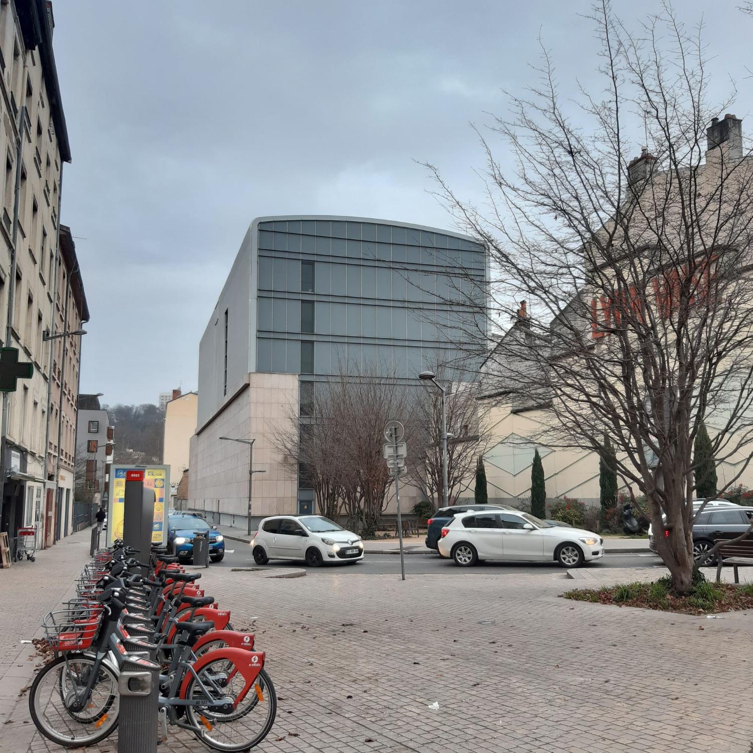 Transformateur EDF Roquette rue Roquette à Vaise