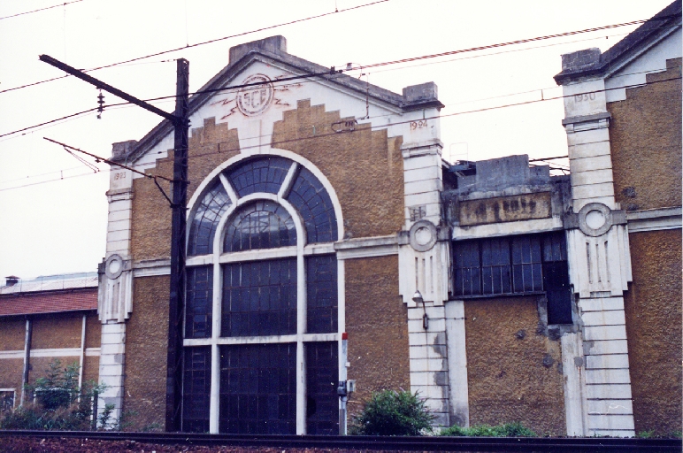 Ateliers de fabrication, Anciennes halles