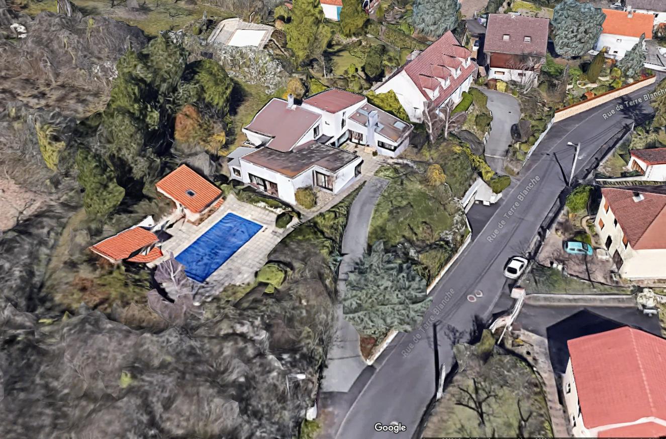 Cébazat, la maison V.