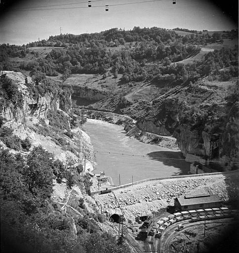 Barrage et centrale hydroélectrique de Génissiat