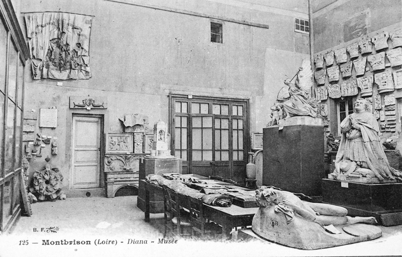 Maison puis annexe de la caisse d'épargne et musée de La Diana