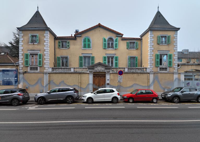 Asile d'aliénés, dit Maison de santé des docteurs Carrier, puis clinique Saint-Vincent-de-Paul