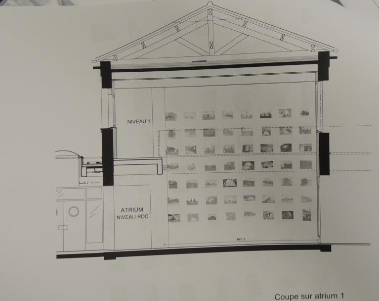 Ensemble de 48 dessins monochromatiques (tirages numériques)