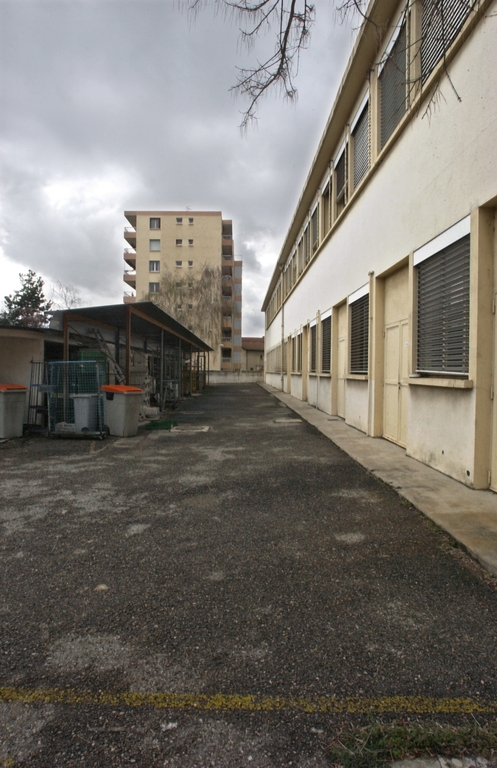 Usine de chaussures dite Chaussures Charles Jourdan France