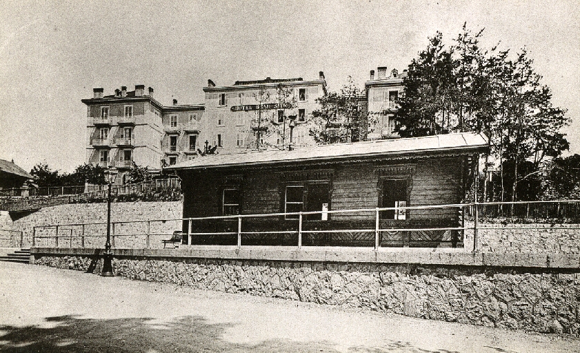 Gare de départ du chemin de fer à crémaillère du Revard