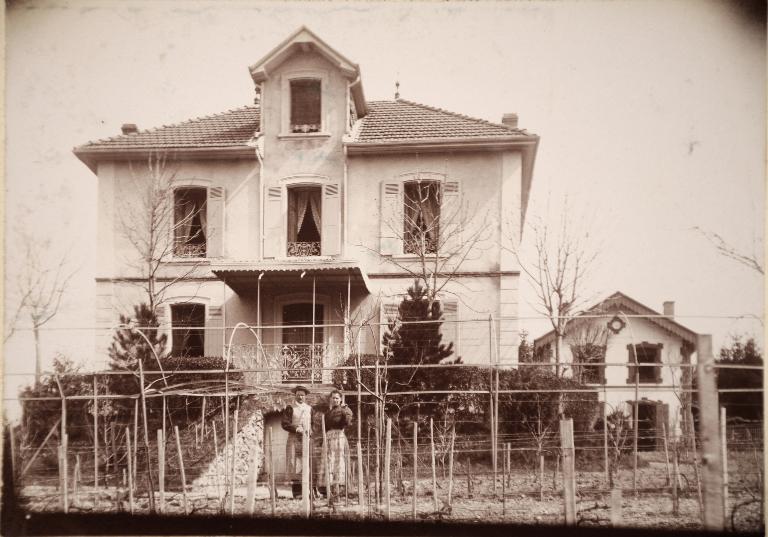 Maison, dite villa La Sapinière