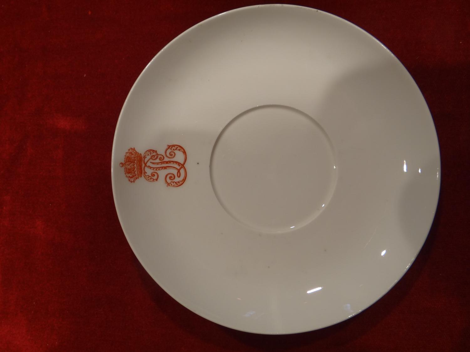 Sous-tasse n° 1 - Service d'office du château de Trianon