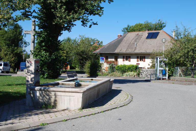 Bassin (lavoir, fontaine, abreuvoir)