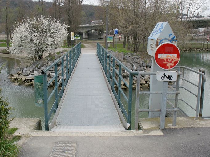 Passerelle de l'île Saint-Romain