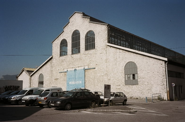 Usine de chaudronnerie Bouchayer-Viallet actuellement Centre National d'Art Contemporain (CNAC), dit le Magasin