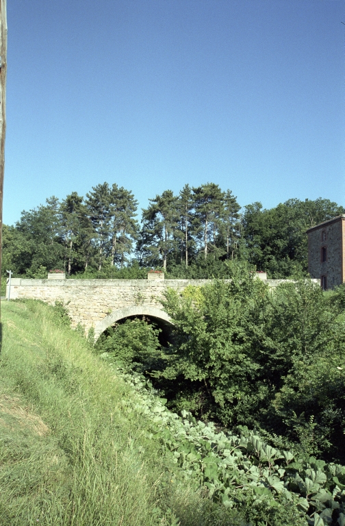 Présentation de la commune de Marcilly-le-Châtel