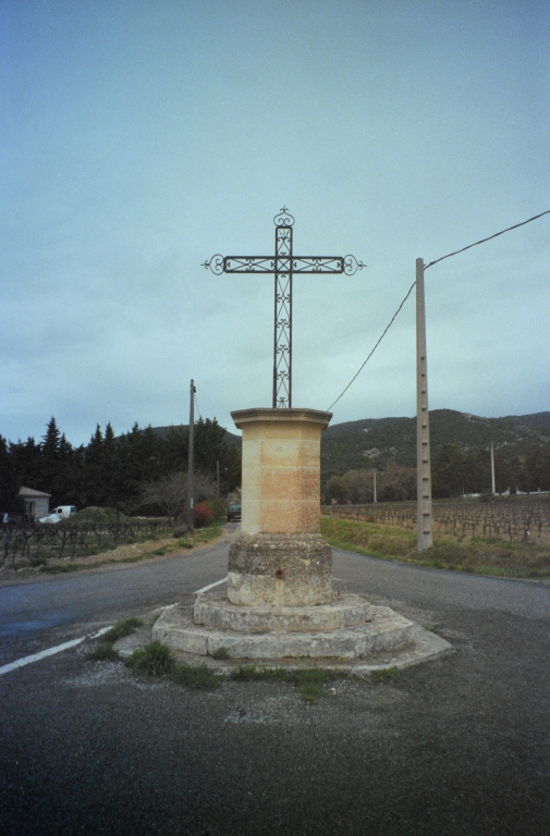 Les croix monumentales du canton de Grignan