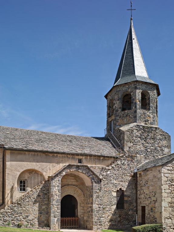 église paroissiale Saint-Victor et Sainte-Couronne