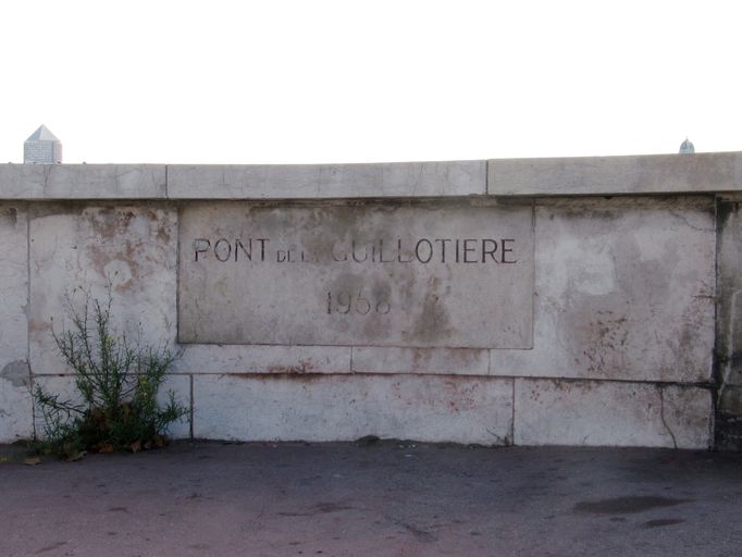 Pont routier de la Guillotière