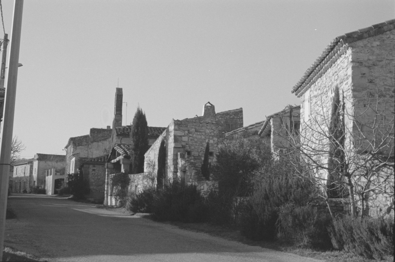 écart : hameau de Bayonne