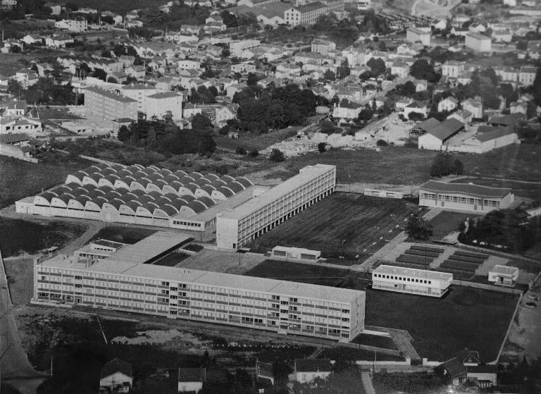 Lycée d'enseignement général, technique et professionnel, actuellement lycée des métiers du cuir, dit lycée du Dauphiné