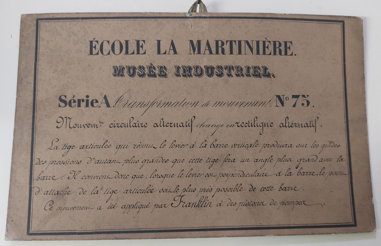 Instrument de démonstration en mécanique : modèle de transformation de mouvement
