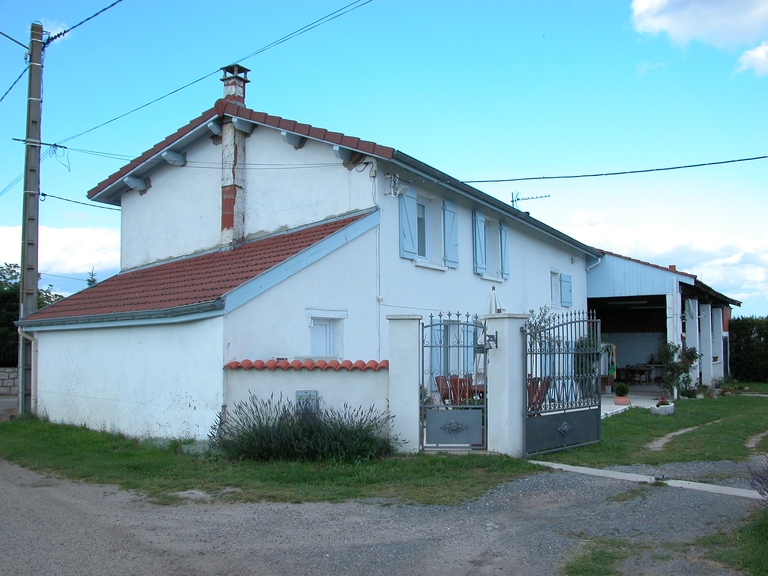 Présentation de la commune de Chalain-le-Comtal