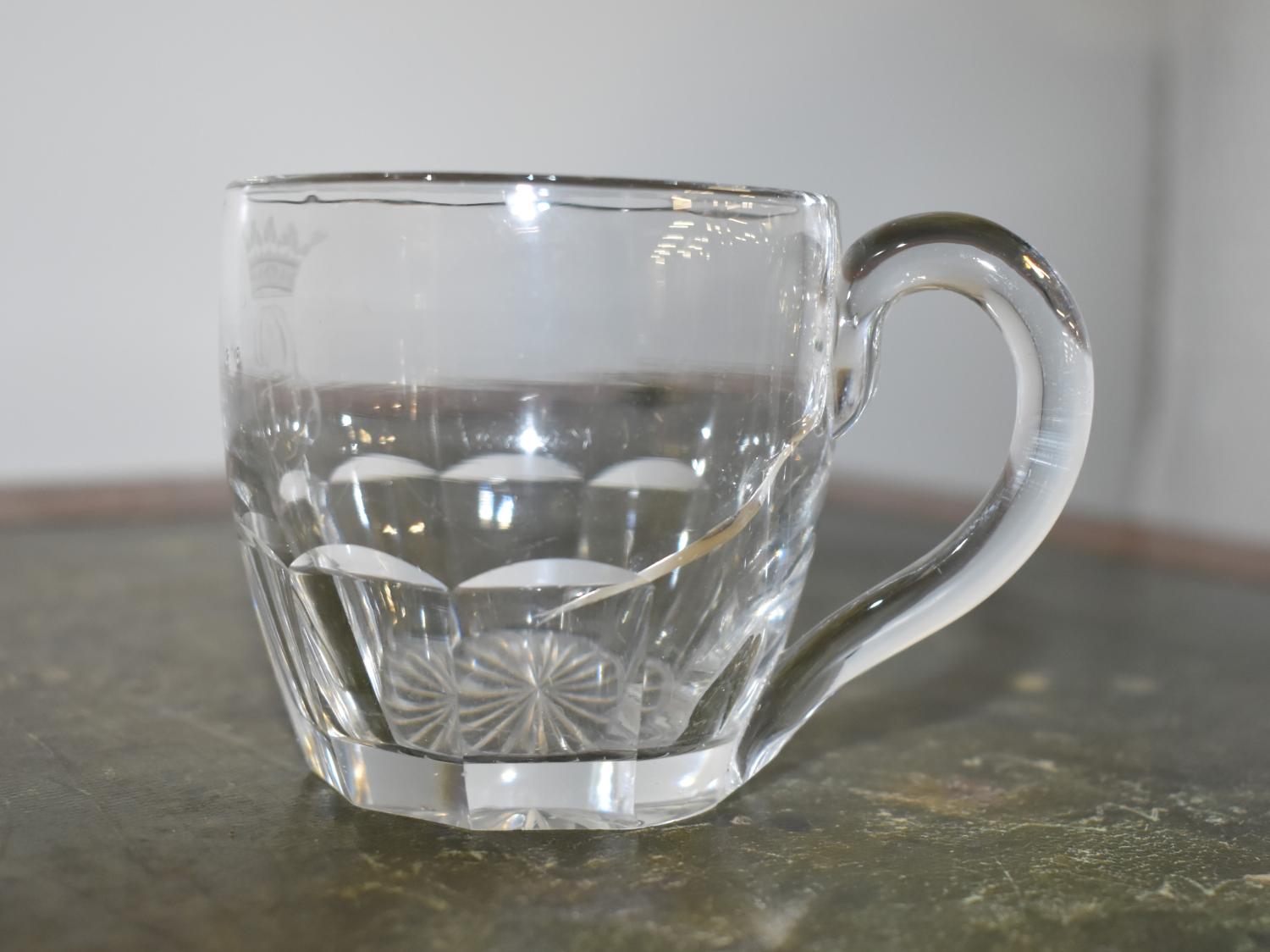 Tasse à punch au chiffre d'Adélaïde d'Orléans