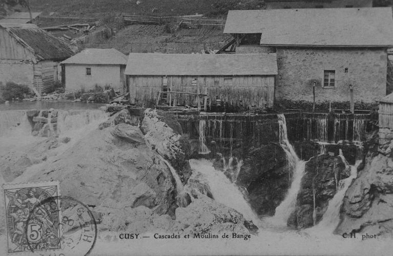 scierie puis scierie, moulin, battoir à chanvre, actuellement scierie et micro-centrale hydroélectrique