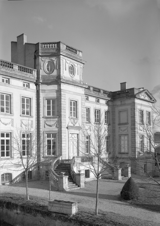 Château de Boën dit Château-Chabert